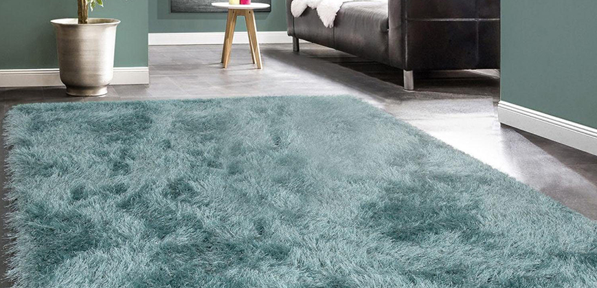 Blauw hoogpolig knuffeltapijt