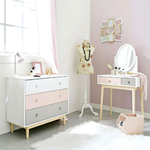 Geschikte opslagruimte Commode en kaptafel in Scandi stijl